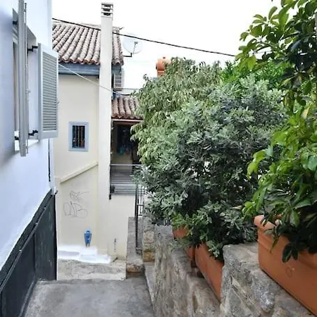 Apartment διαμέρισμα στο κέντρο της παλιάς πόλης ναυπλίου *