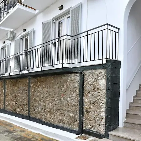 διαμέρισμα στο κέντρο της παλιάς πόλης ναυπλίου Apartment *