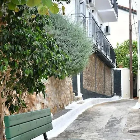 Apartment διαμέρισμα στο κέντρο της παλιάς πόλης ναυπλίου *